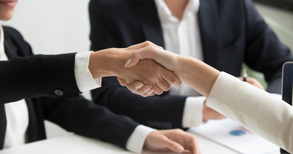 Como conseguir clientes para coworking