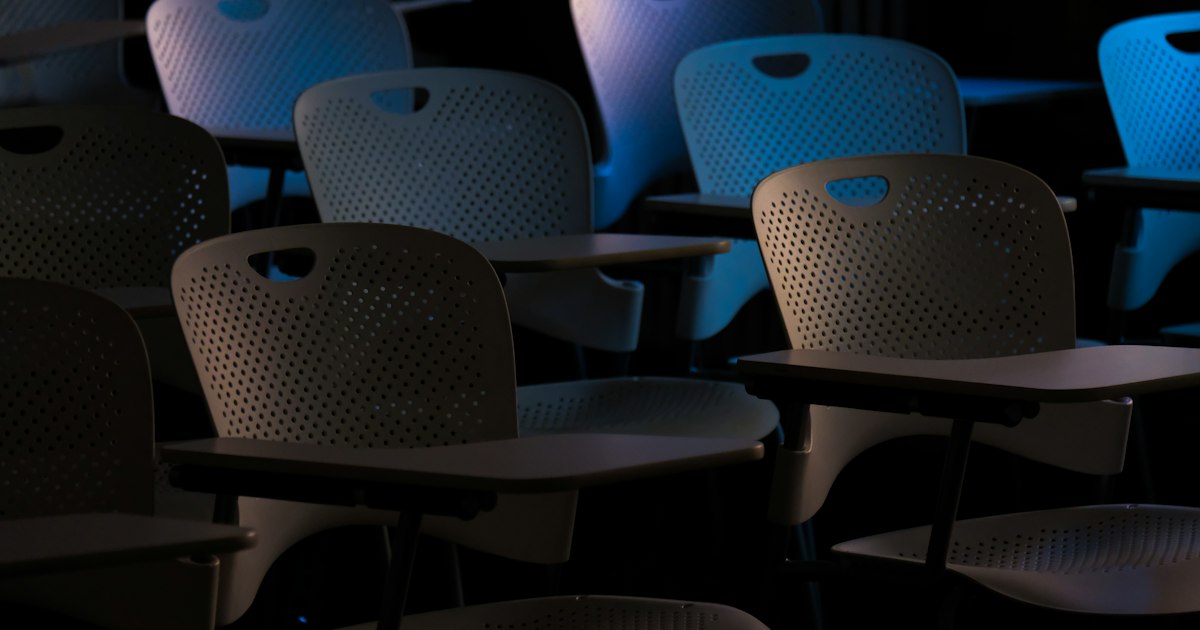 Sala para treinamento: layout e equipamento